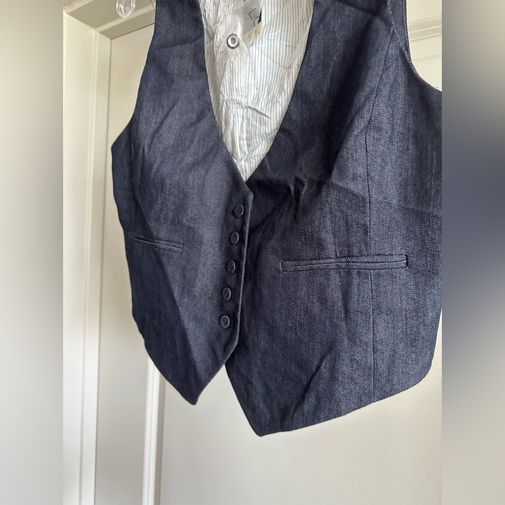 Loft Denim Vest - Picture 3 of 10
